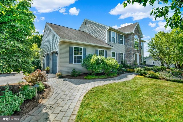 21 HILGERT AVE, Shillington, PA 19607