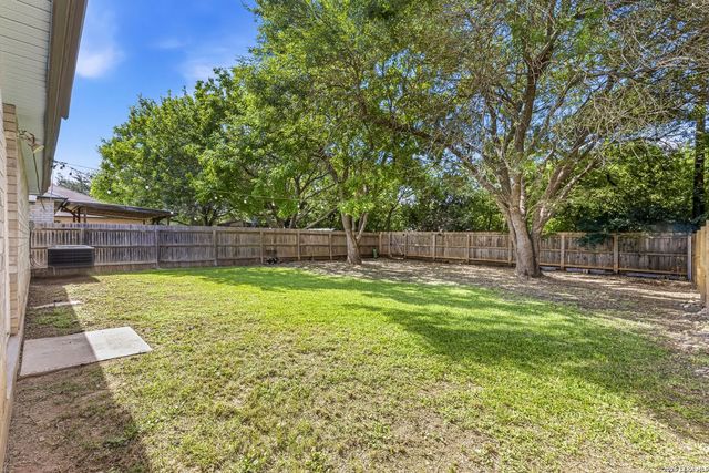 6326 REGENCY LN, San Antonio, TX 78249
