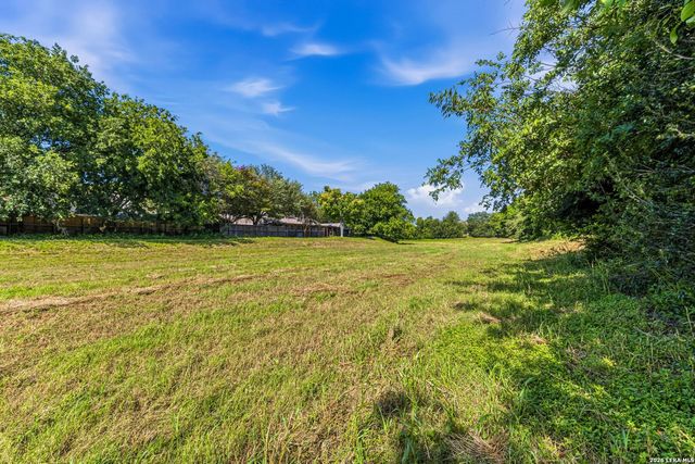 6326 REGENCY LN, San Antonio, TX 78249