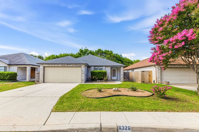 6326 REGENCY LN, San Antonio, TX 78249