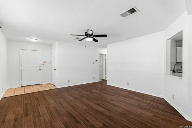 6326 REGENCY LN, San Antonio, TX 78249
