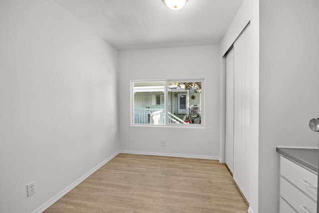 208 S Neyland Rd, Liberty Lake, WA 99019