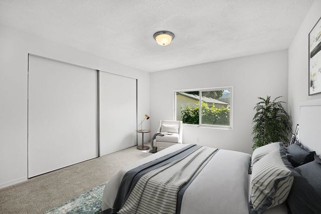 208 S Neyland Rd, Liberty Lake, WA 99019