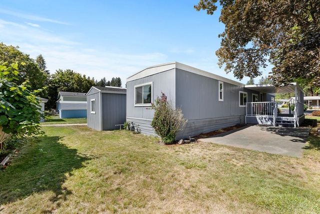 208 S Neyland Rd, Liberty Lake, WA 99019