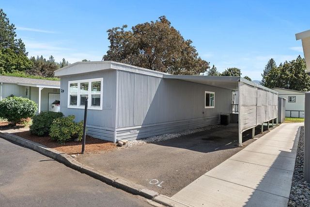 208 S Neyland Rd, Liberty Lake, WA 99019