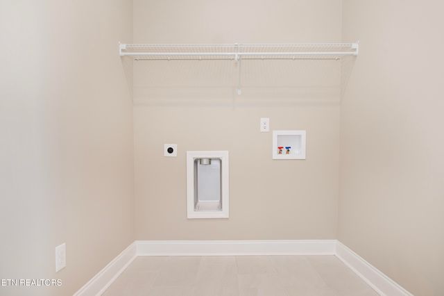 256 Clover Circle, Lenoir City, TN 37772