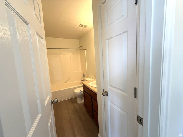 5168 W COLD STONE LN, West Jordan, UT 84081