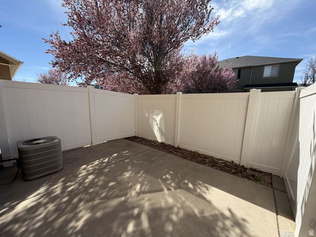 5168 W COLD STONE LN, West Jordan, UT 84081