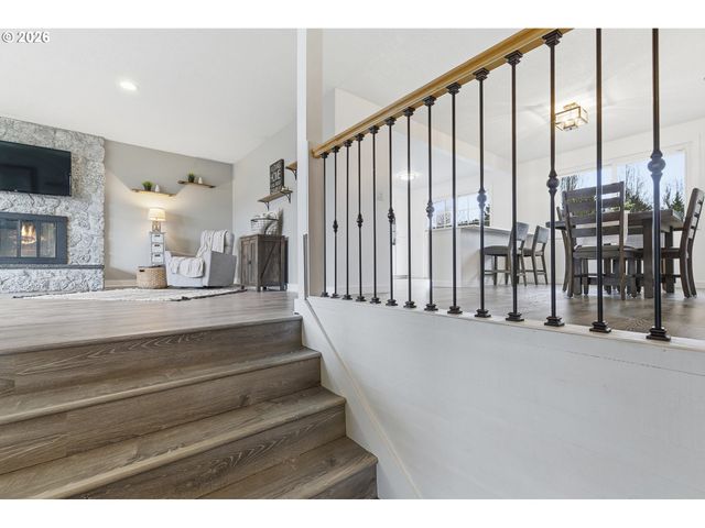 2160 Sw 26TH St, Gresham, OR 97080