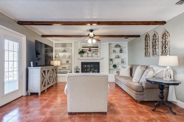 5012 57th Street, Lubbock, TX 79414