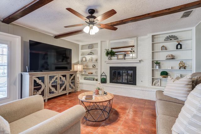 5012 57th Street, Lubbock, TX 79414