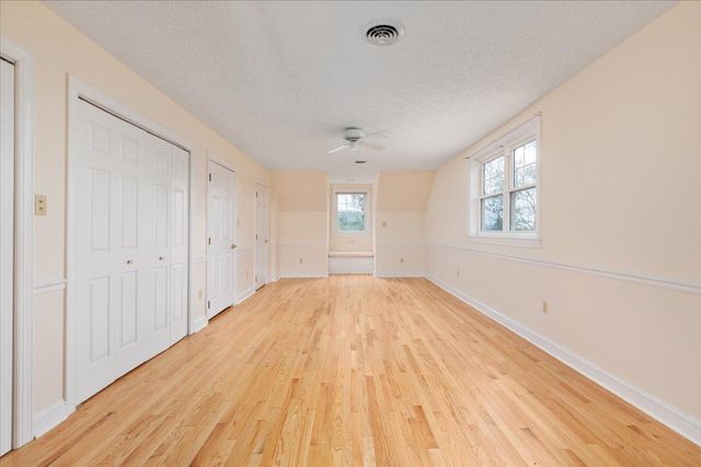1050 ALMOND DR, Luray, VA 22835