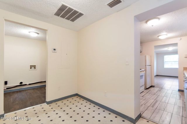 1516 W 33RD Street, Jacksonville, FL 32209