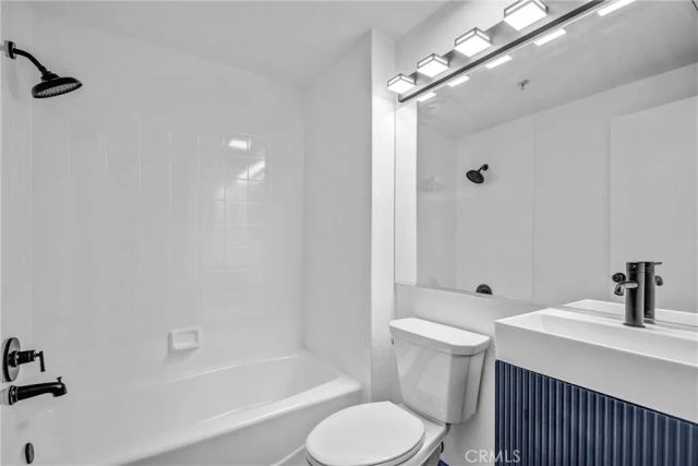 217 E Commonwealth F, Alhambra, CA 91801