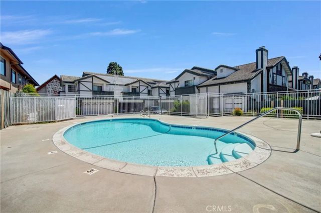 217 E Commonwealth F, Alhambra, CA 91801