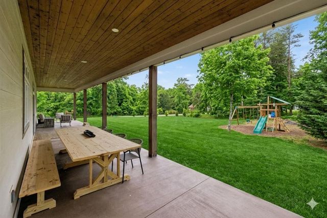1395 Sawyer Cemetery Road, Signal Mountain, TN 37377