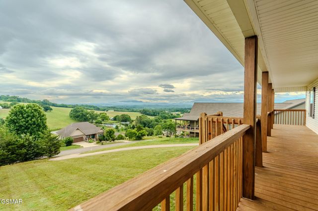 2713 Lucille Avenue, Kodak, TN 37764