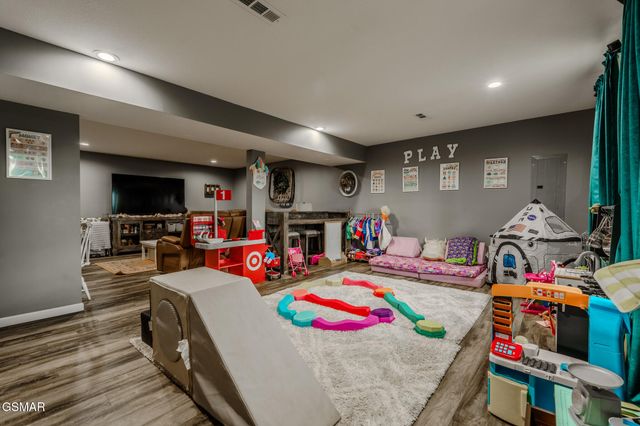 2713 Lucille Avenue, Kodak, TN 37764