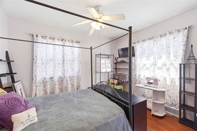 4263 5TH AVENUE N, St Petersburg, FL 33713