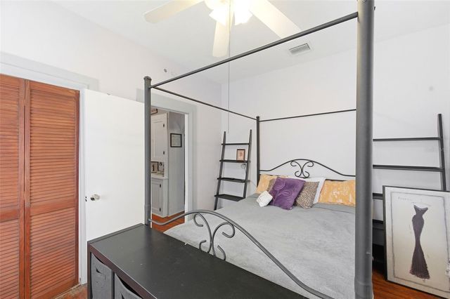 4263 5TH AVENUE N, St Petersburg, FL 33713
