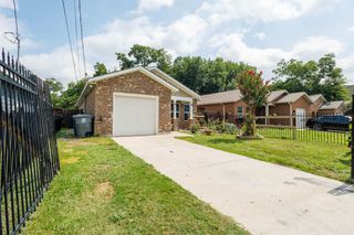 1735 Mcbroom Street, Dallas, TX 75212