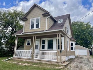 410 E FRANKLIN AVENUE, Neenah, WI 54956