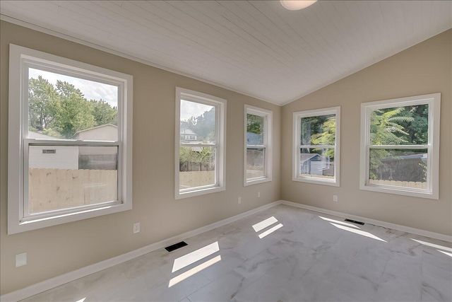 394 Bassett Avenue, Lexington, KY 40502