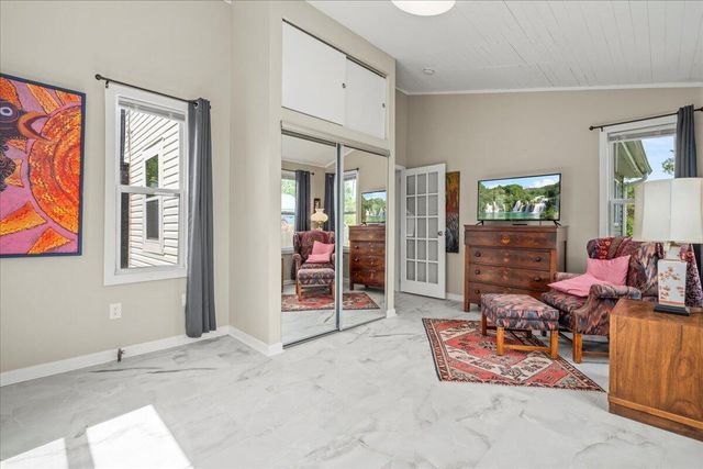 394 Bassett Avenue, Lexington, KY 40502