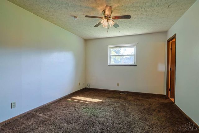 5818 Winton Road, Fairfield, OH 45014