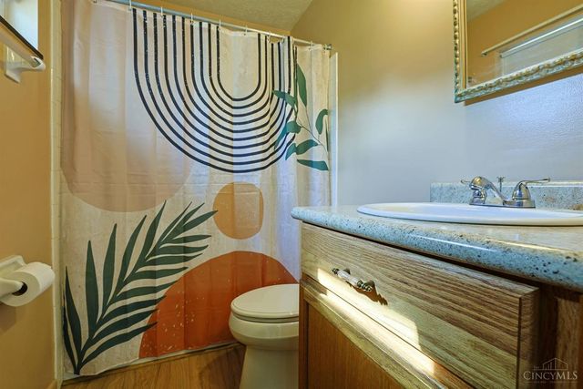 5818 Winton Road, Fairfield, OH 45014