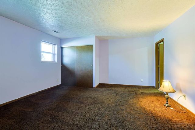 5818 Winton Road, Fairfield, OH 45014