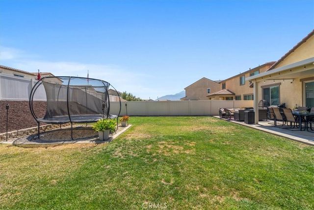 6027 Evenfall, Banning, CA 92220