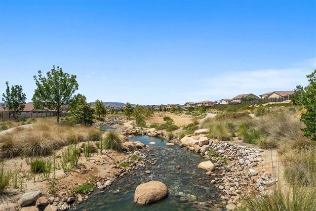 6027 Evenfall, Banning, CA 92220