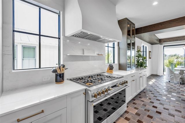 224 CHILSON AVENUE, Anna Maria, FL 34216