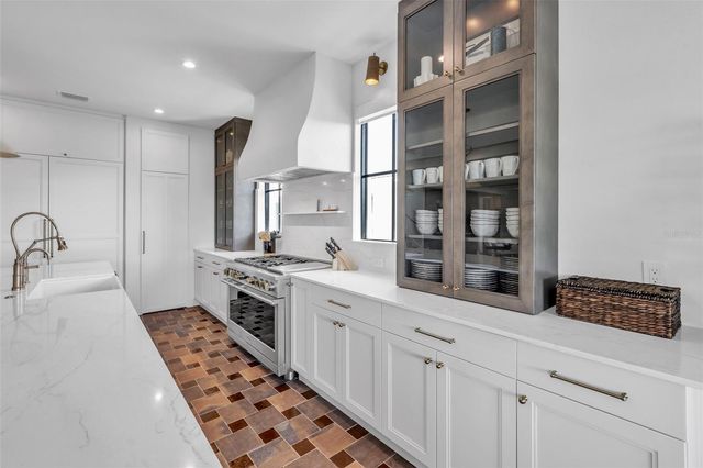 224 CHILSON AVENUE, Anna Maria, FL 34216