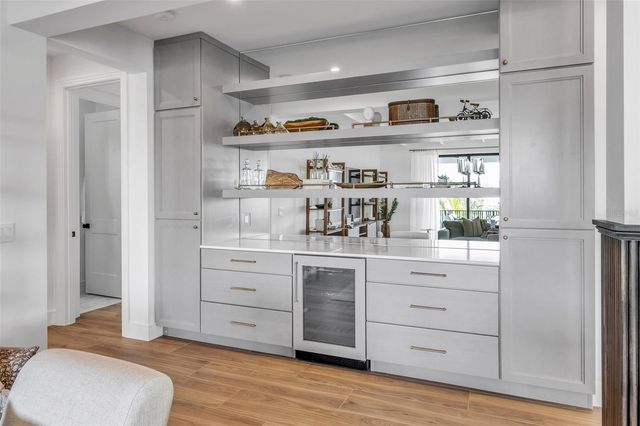 224 CHILSON AVENUE, Anna Maria, FL 34216