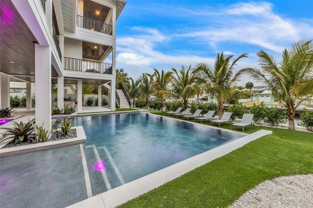 224 CHILSON AVENUE, Anna Maria, FL 34216