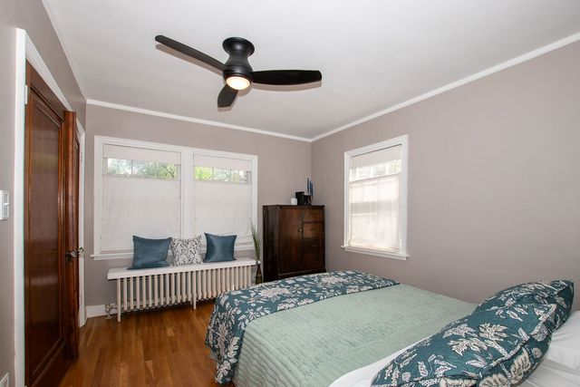 4345 Grand Avenue 3, Des Moines, IA 50312