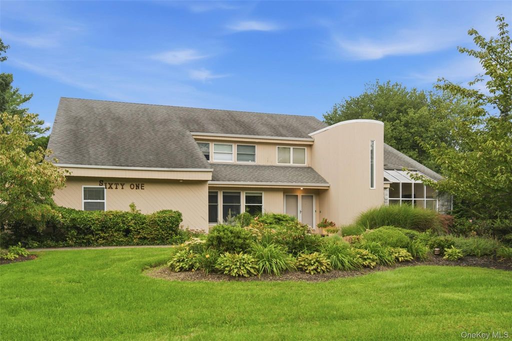 61 Villanova Lane, Dix Hills, NY 11746 — exterior
