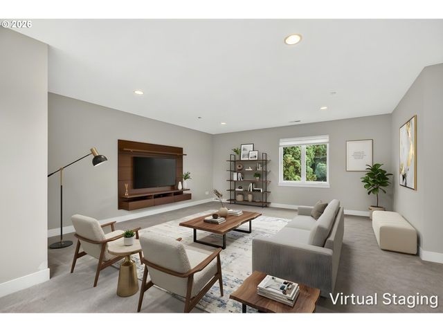 13575 Sw WHITWORTH Ct, Beaverton, OR 97005