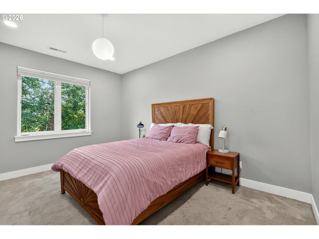 13575 Sw WHITWORTH Ct, Beaverton, OR 97005
