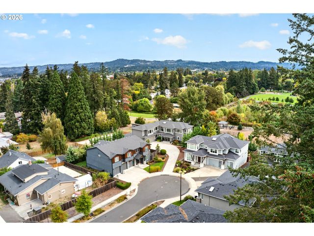 13575 Sw WHITWORTH Ct, Beaverton, OR 97005