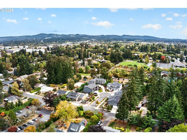 13575 Sw WHITWORTH Ct, Beaverton, OR 97005