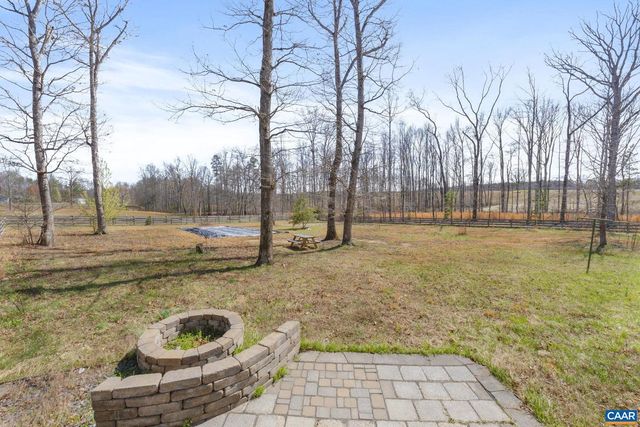 379 FOX RIDGE LN, Palmyra, VA 22963