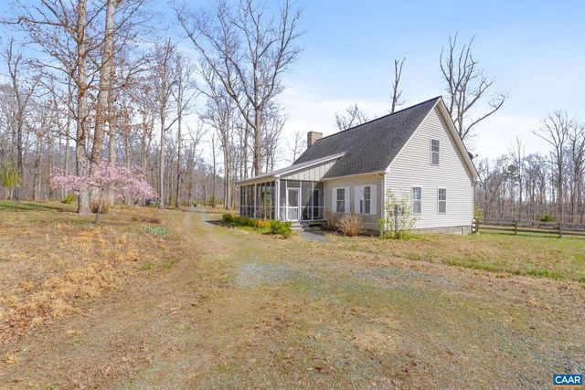 379 FOX RIDGE LN, Palmyra, VA 22963