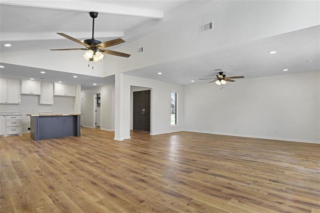 2316 Norben Drive, Lake Charles, LA 70601