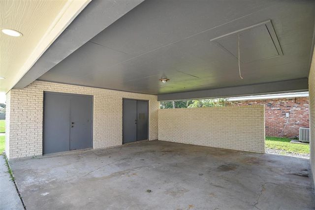 2316 Norben Drive, Lake Charles, LA 70601