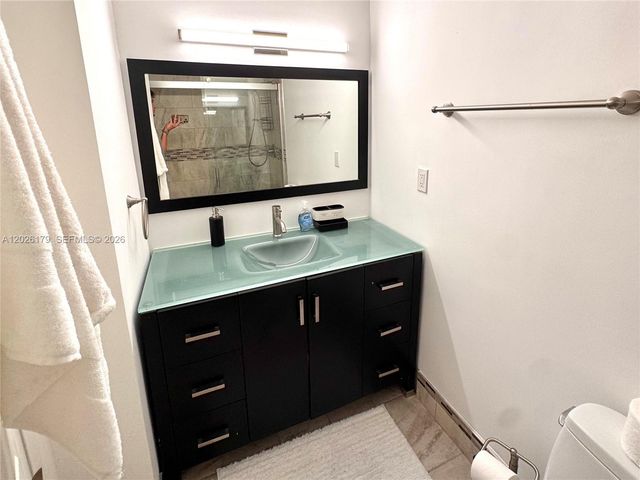 2899 Collins Ave 1433, Miami Beach, FL 33140