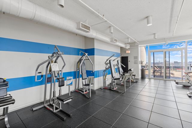 737 W Washington Boulevard 3406, Chicago, IL 60661
