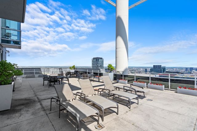 737 W Washington Boulevard 3406, Chicago, IL 60661